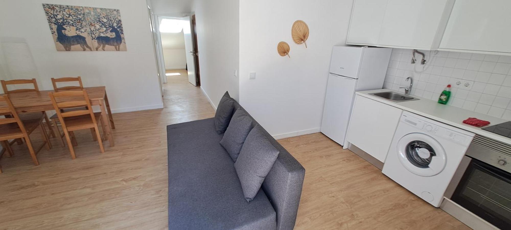 Serafina 3rd Floor 2br With Swimingpool And Terrace Apartment Lissabon